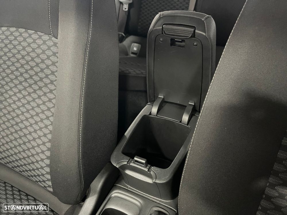 Opel Astra 1.2 Turbo Business Edition - 45