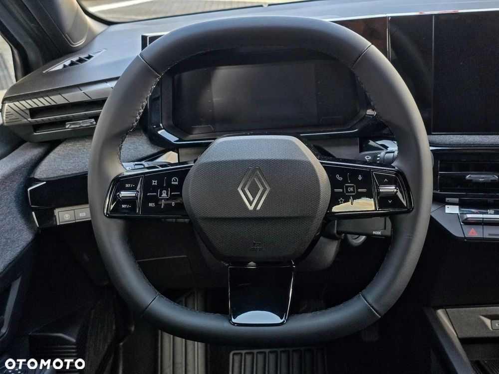 Renault Clio TCe 115 Evolution - 18