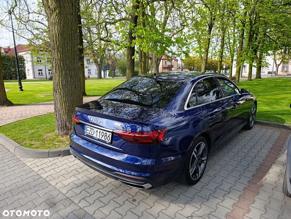 Audi A4 Limousine 35 TFSI mHEV S Line S tronic - 2