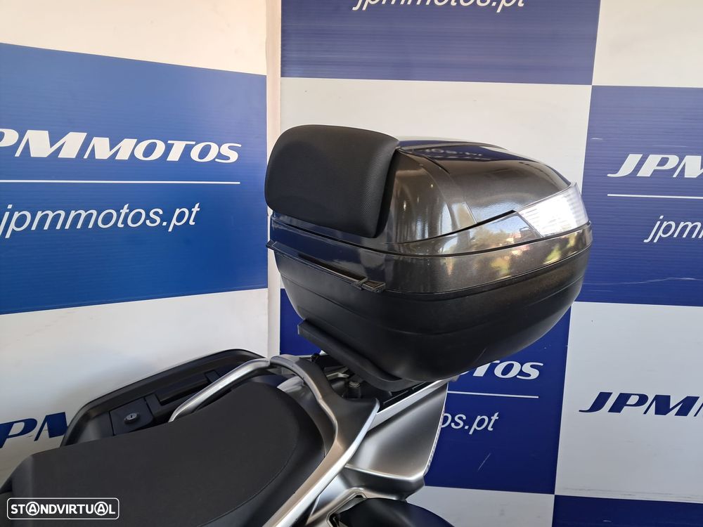 Yamaha FJR 1300 - 10