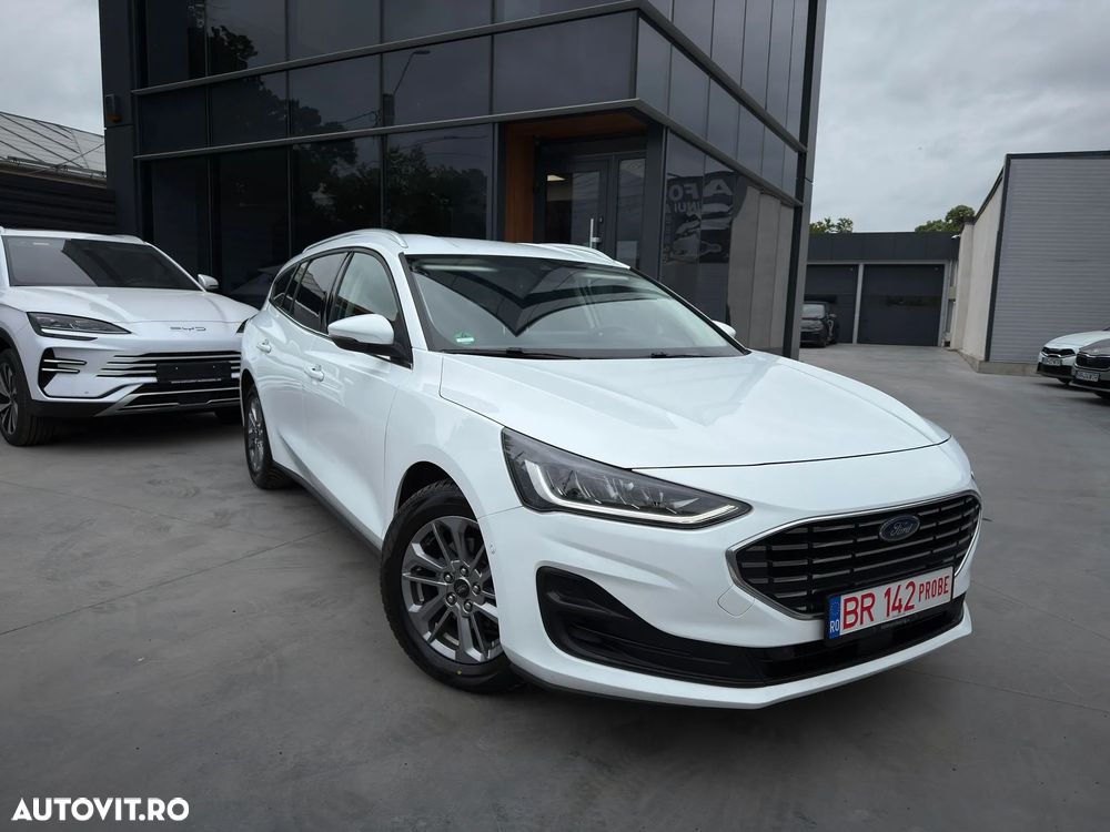 Ford Focus 1.5 EcoBlue Start-Stopp-System Aut. TITANIUM - 3