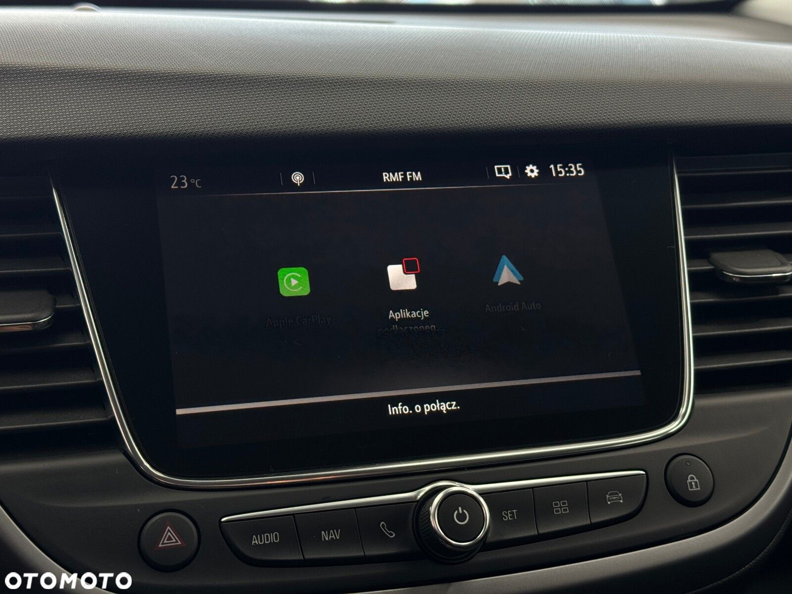 Opel Crossland X - 29