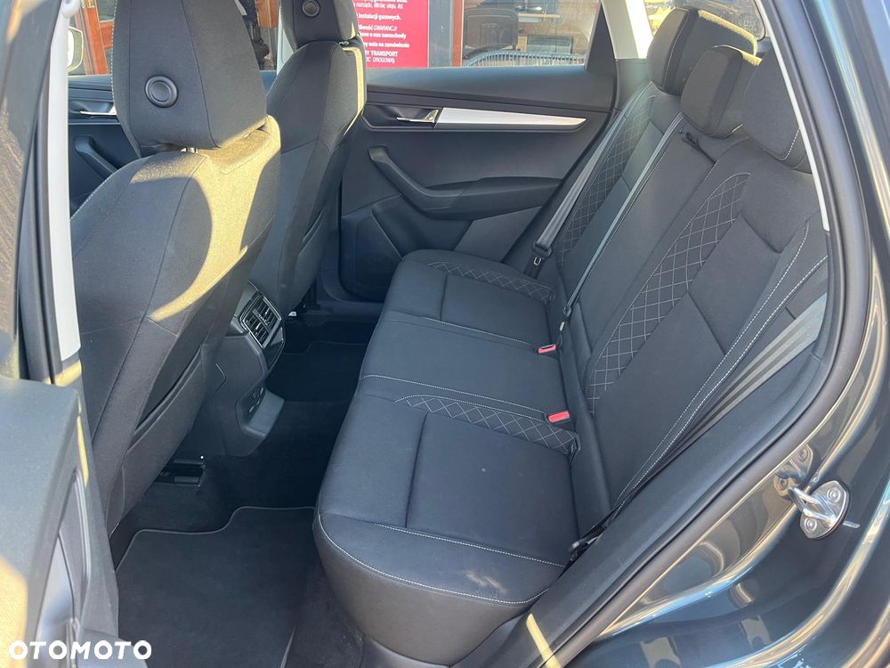 Skoda Karoq 1.0 TSI Active - 17