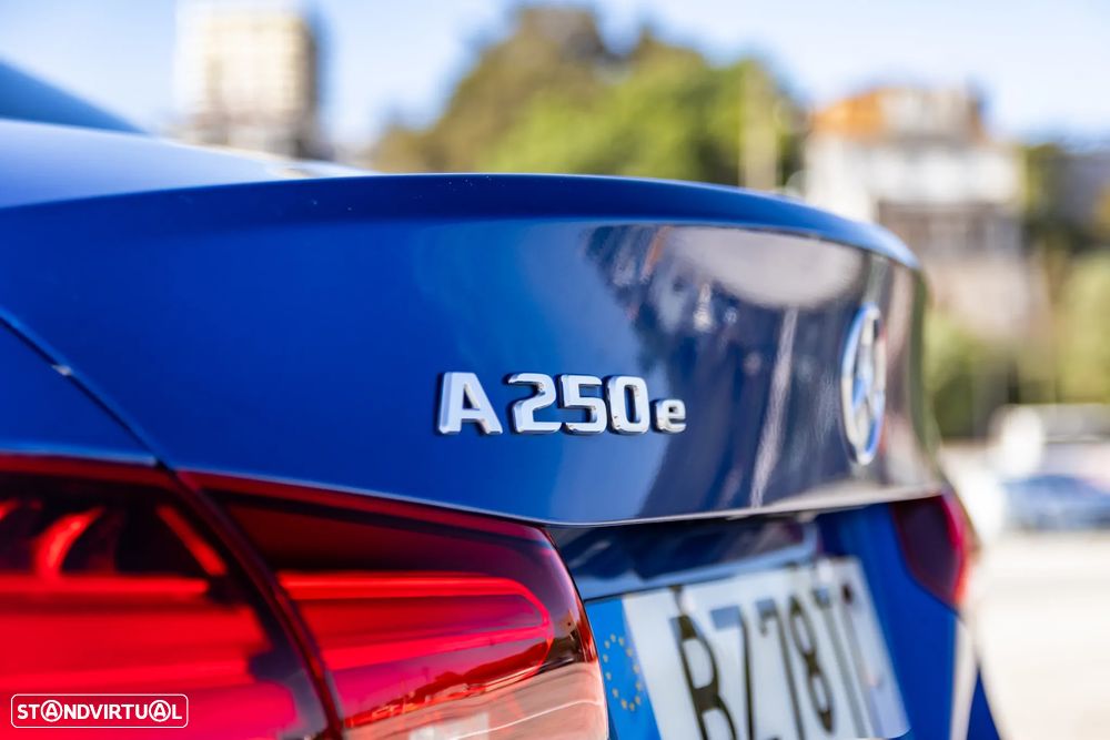Mercedes-Benz A 250 e 8G-DCT Lim. Special Edition - 11