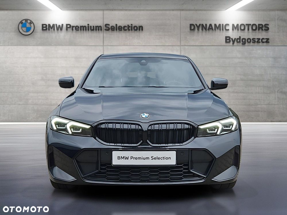BMW Seria 3 318i M Sport - 9