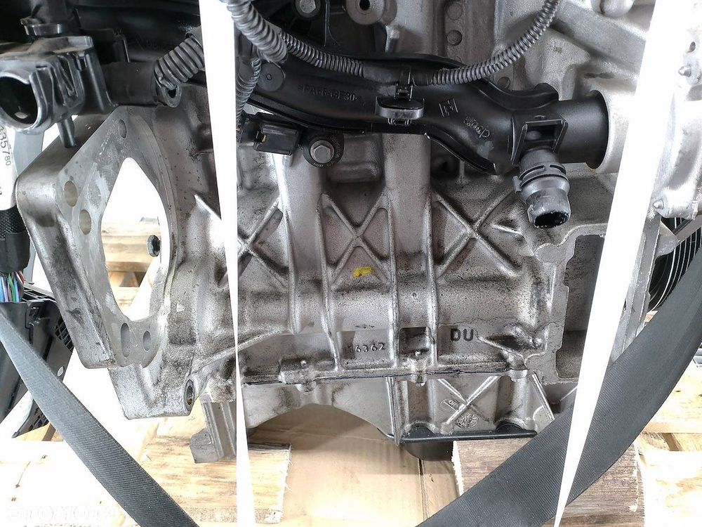 SILNIK CITROEN C3 III HM05     10XVA7 1.2 VTI - 5