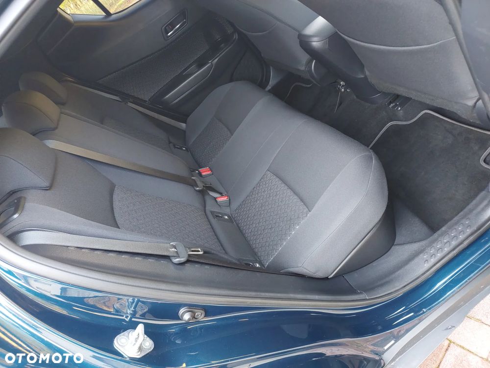 Toyota C-HR - 22