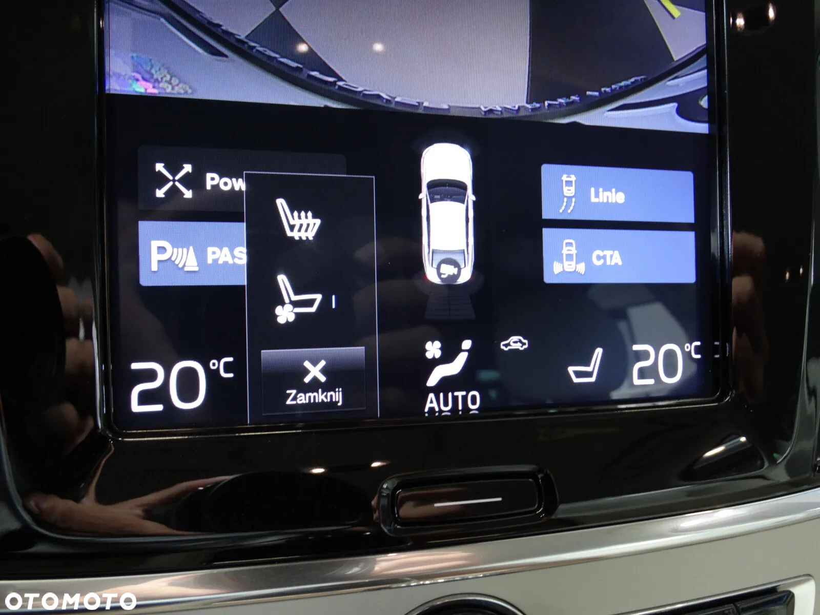 Volvo S90 T4 Momentum Pro - 31