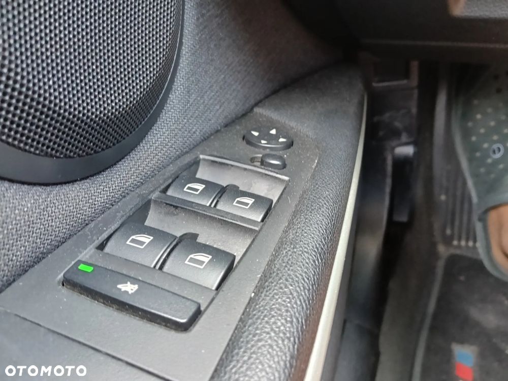 BMW Seria 3 320i - 19