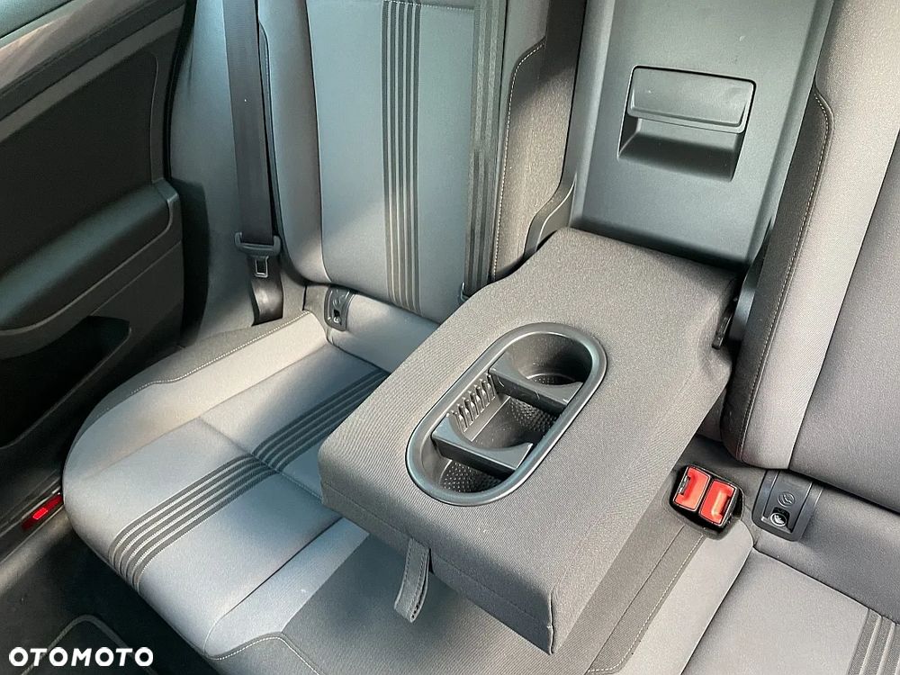 Volkswagen Golf 1.6 TDI BMT Highline - 33
