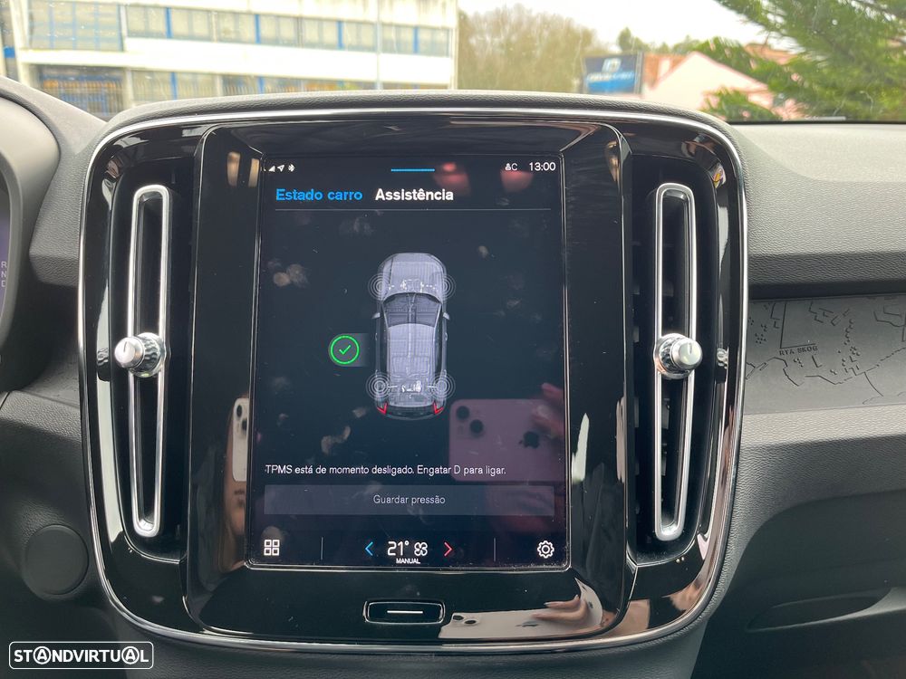 Volvo XC 40 Recharge Core - 39