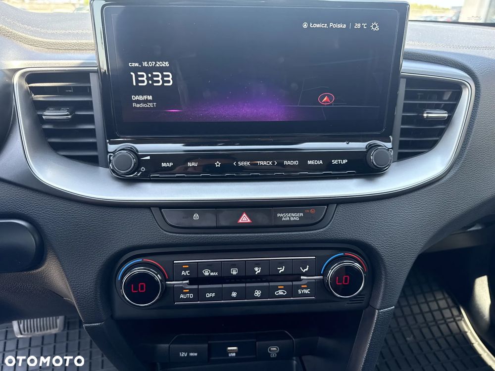 Kia Ceed 1.5 T-GDI M DCT - 22