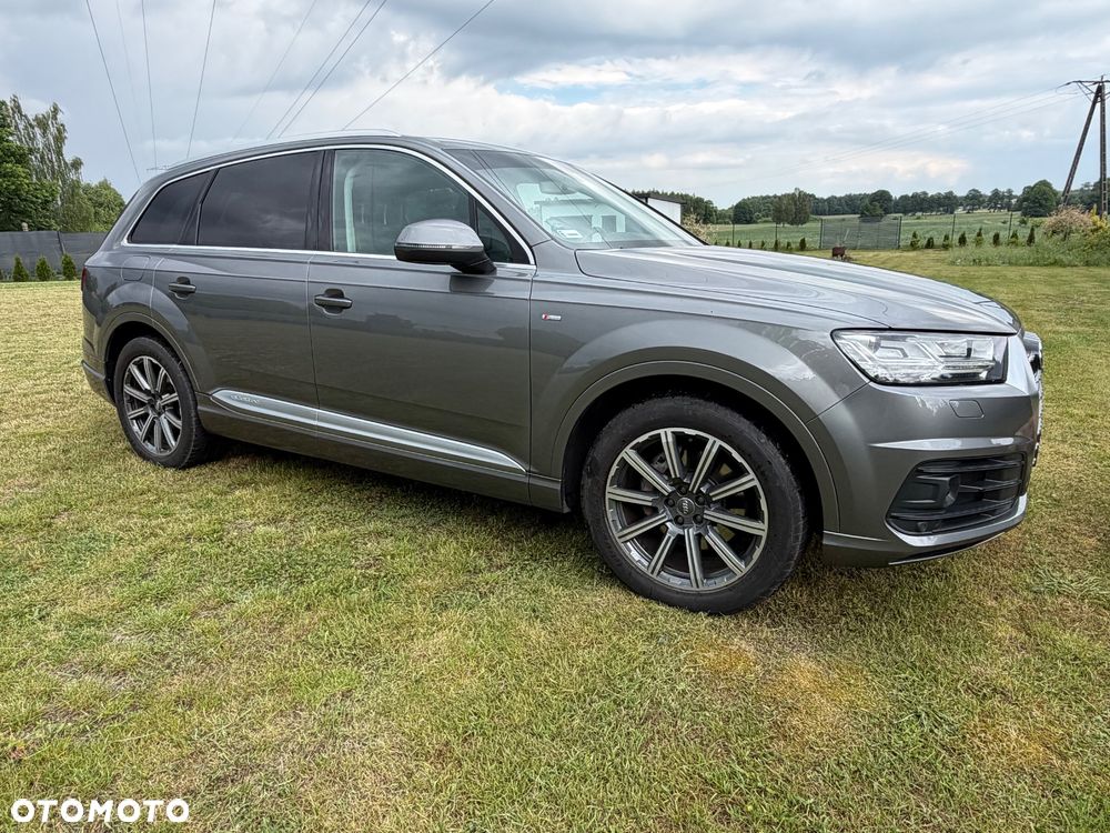 Audi Q7 - 3
