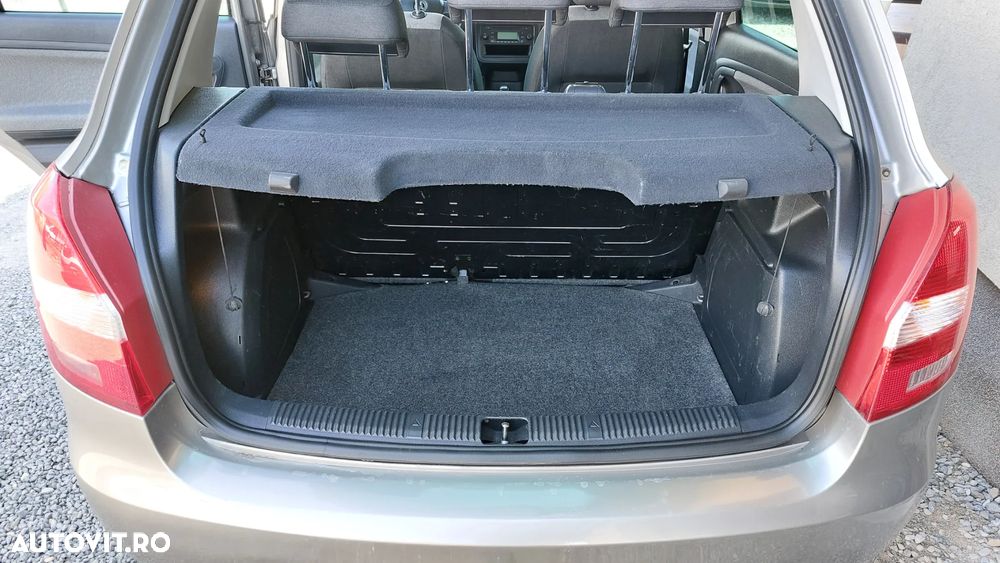 Skoda Fabia 1.2 HTP Active - 12