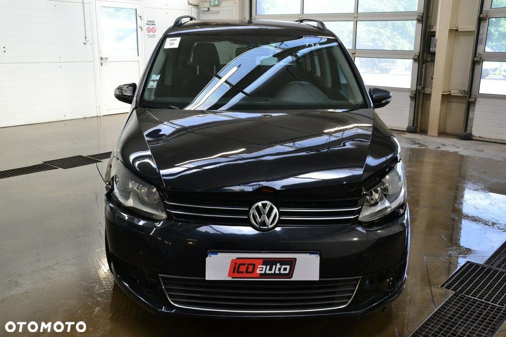 Volkswagen Touran - 2