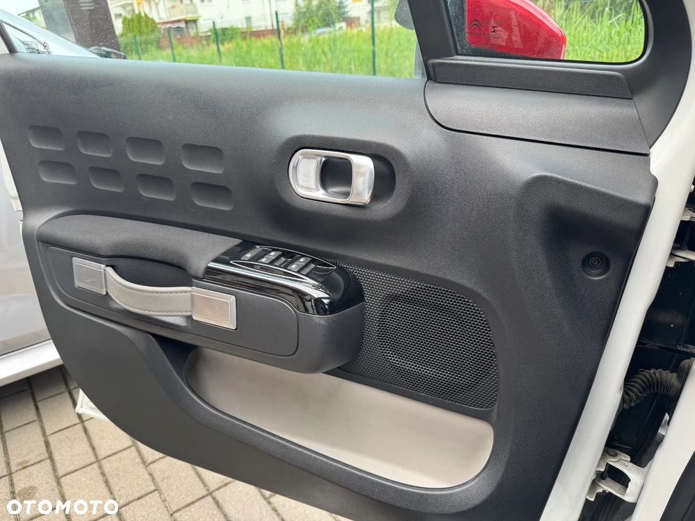 Citroën C3 1.2 PureTech Shine - 11