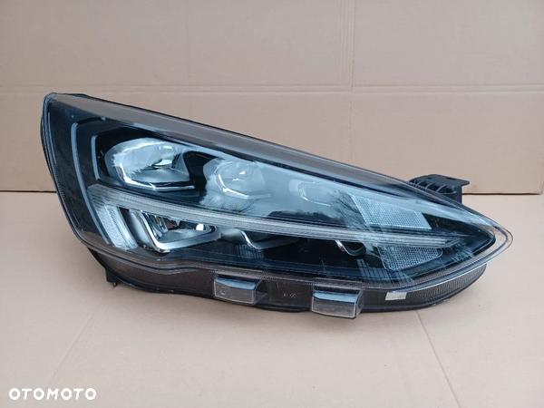 Full Led przedni prawy Ford Focus MK4 lampa JX7B