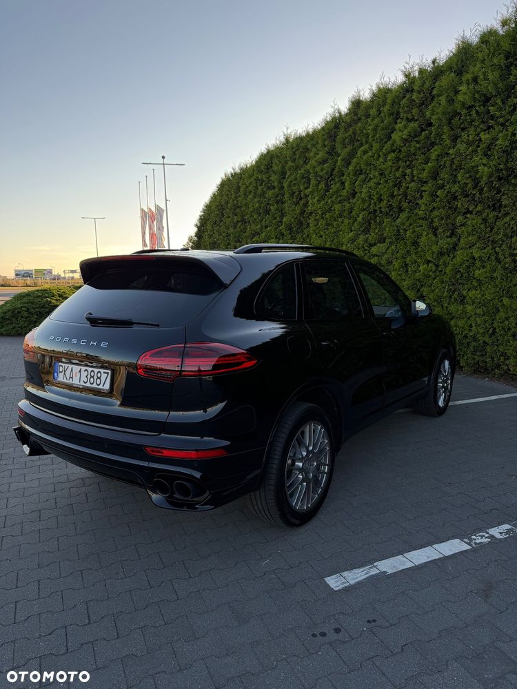 Porsche Cayenne - 9