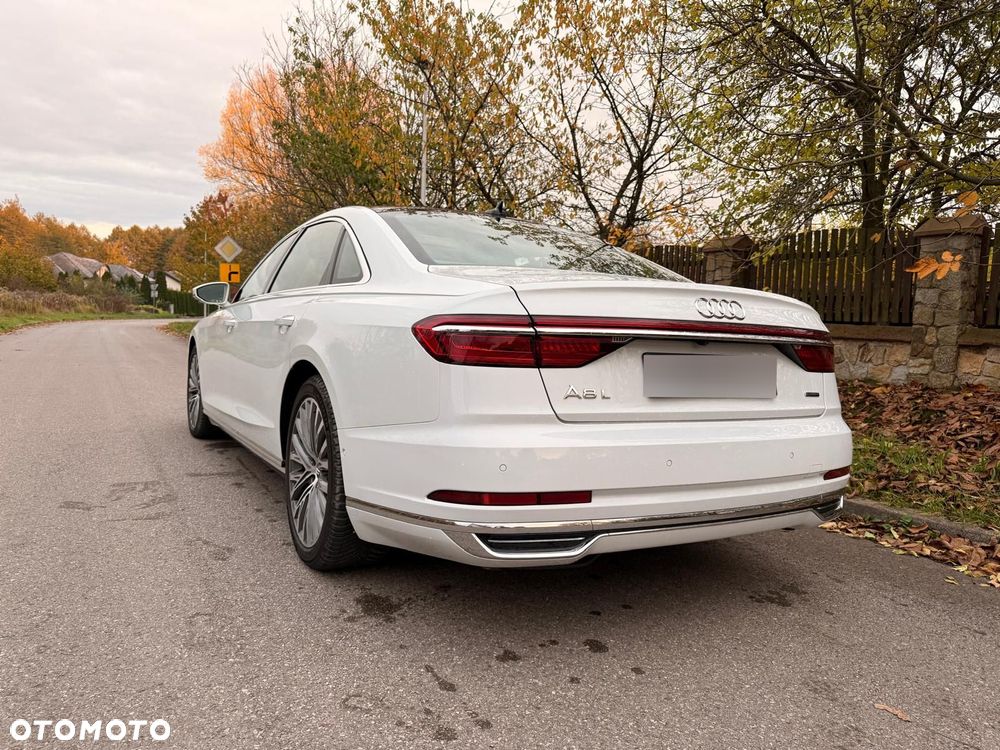Audi A8 2019 photo 4