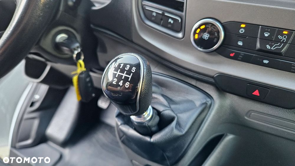 Ford Custom 2,0TDCI L2H1 Długi Led Webasto Parktronik Klima Hak Brutto - 22