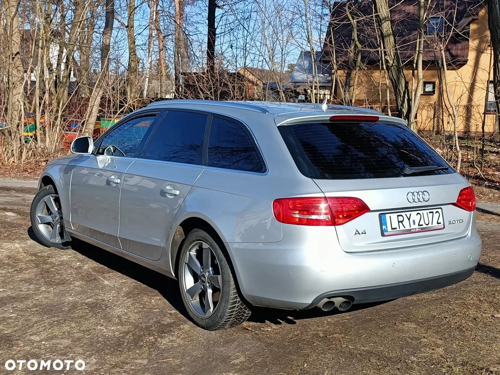 Audi A4 Avant - 5