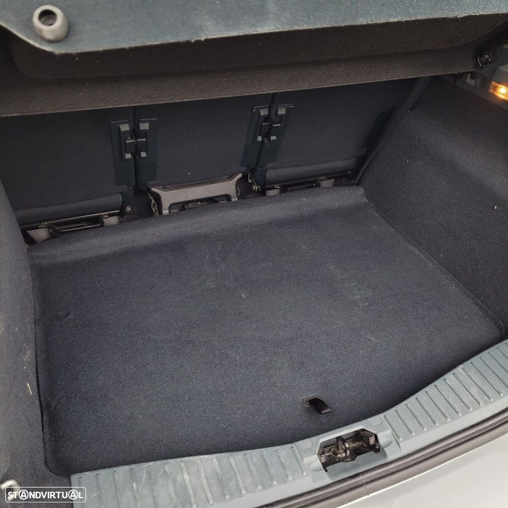 Ford C-Max 1.0 SCTi Titanium - 20