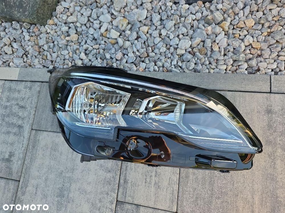 PEUGEOT 3008 5008 II 2 Lampa prawa Kompletna Zwykła H7 Led 9810478080 Nowa - 6