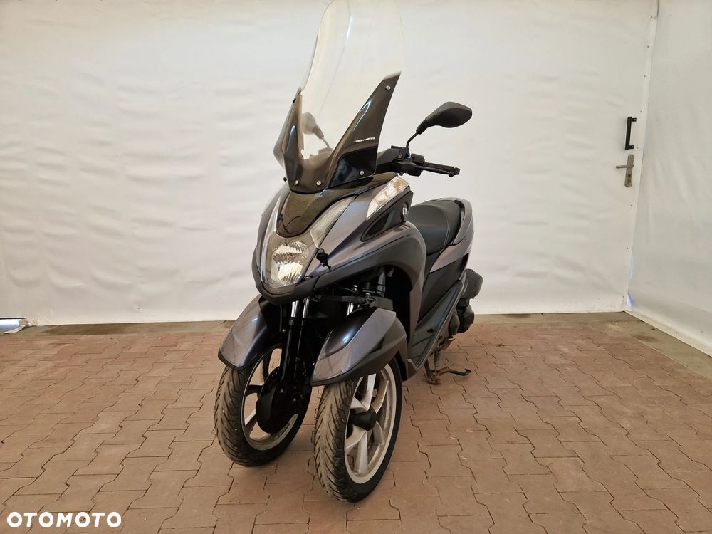 Yamaha Tricity - 4