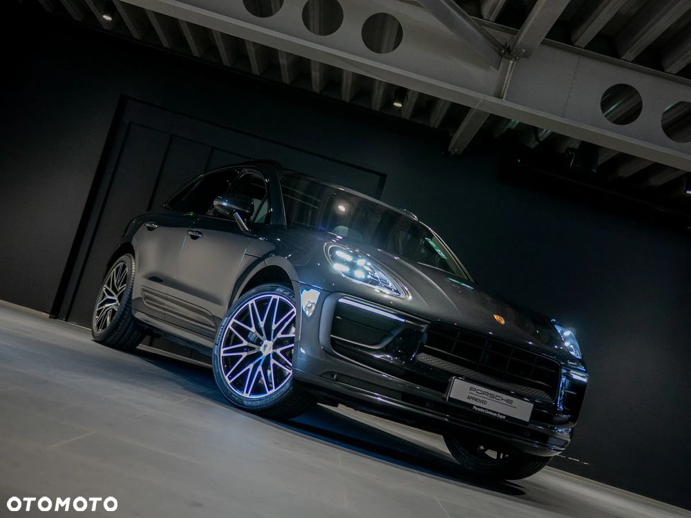 Porsche Macan T - 13