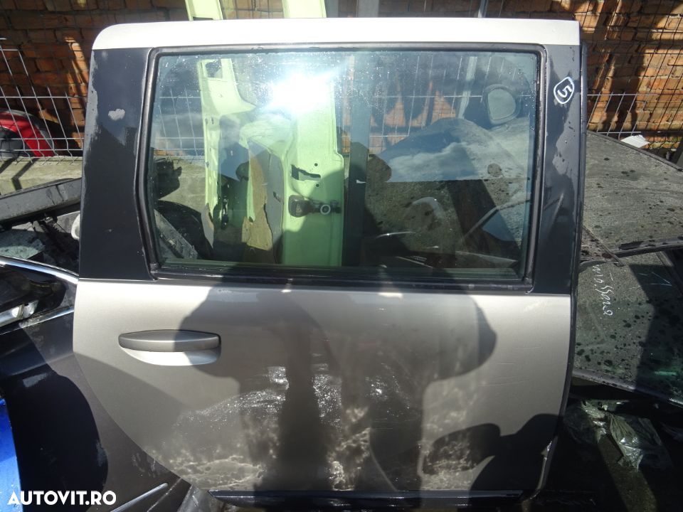 Vand Usa Spate Dreapta Complet Dacia Lodgy din 2014 fara rugina fara lovituri - 3