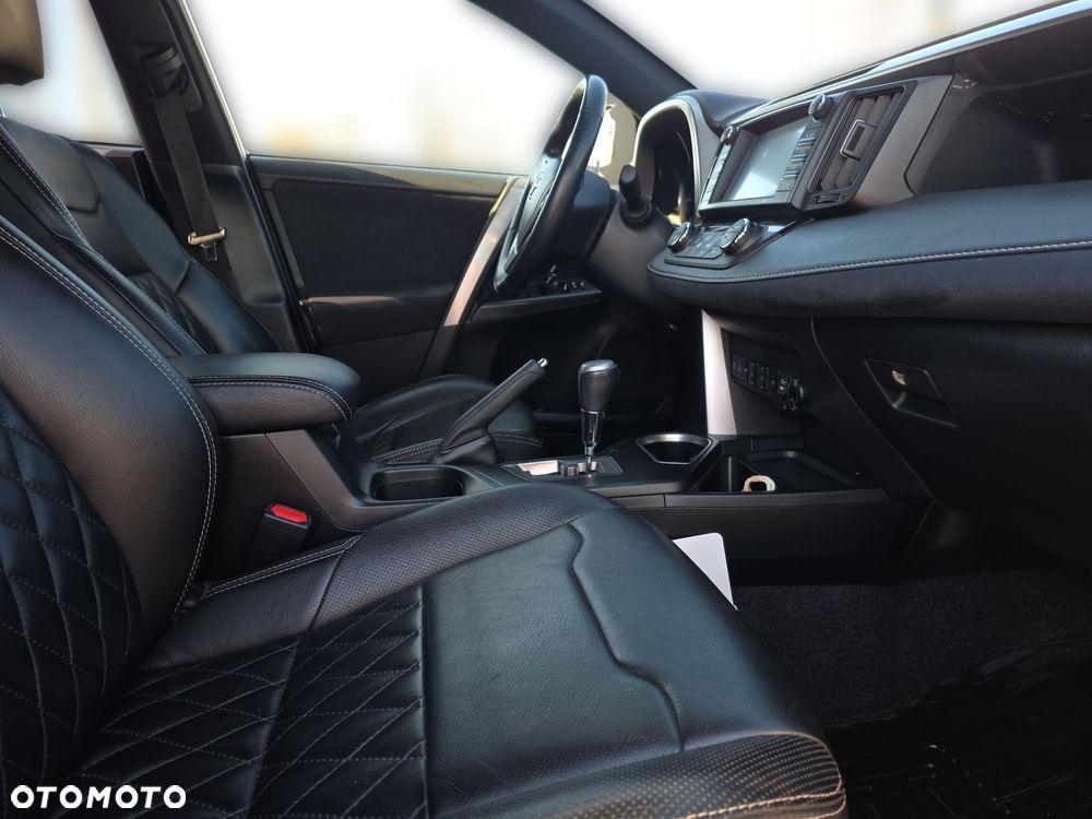 Toyota RAV4 Hybrid Prestige 4x4 - 9