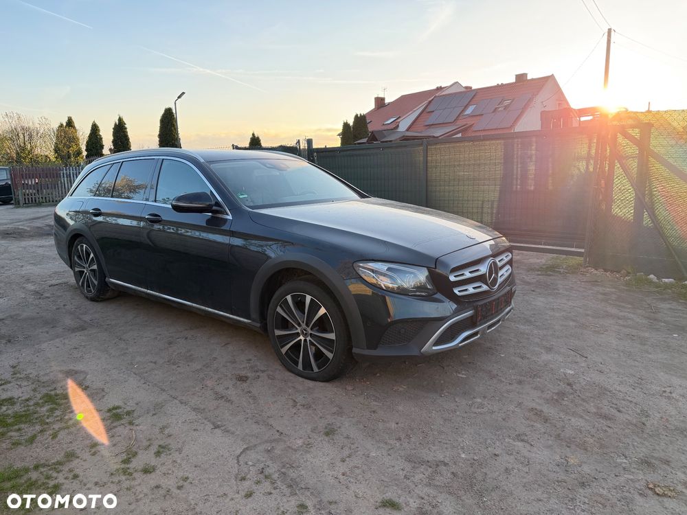 Mercedes-Benz Klasa E 220 d 4Matic All-Terrain 9G-TRONIC Avantgarde - 1