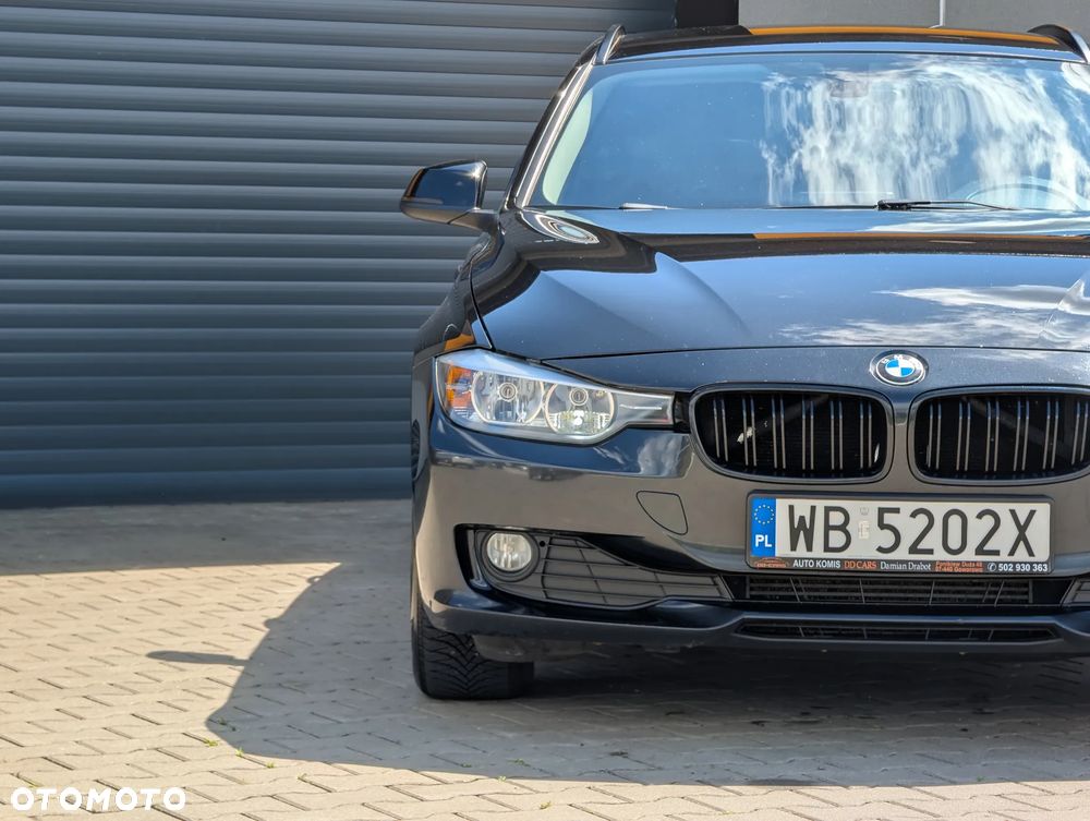 BMW Seria 3 318d Edition Luxury Line Purity - 4