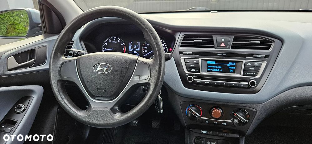 Hyundai i20 1.2 Elegant - 21