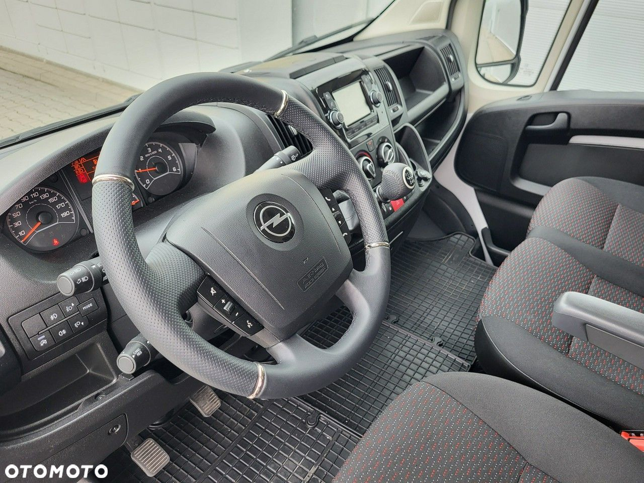 Opel Movano - 18