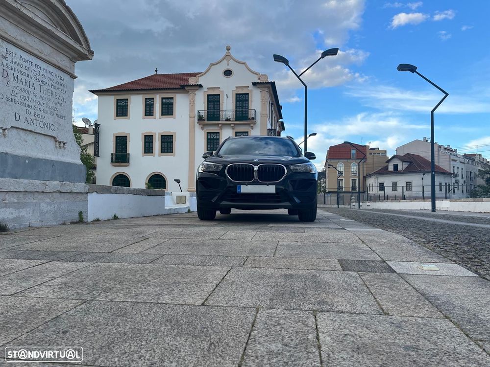 BMW X1 16 d sDrive Auto Line Sport - 11