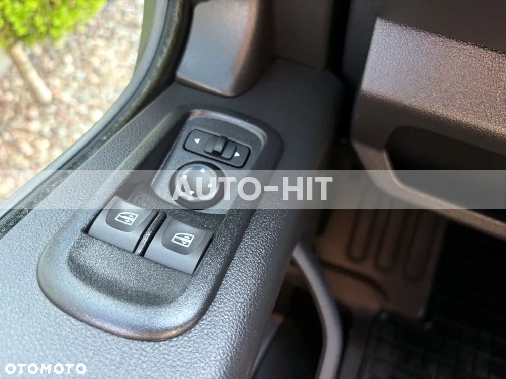 Renault Master - 25