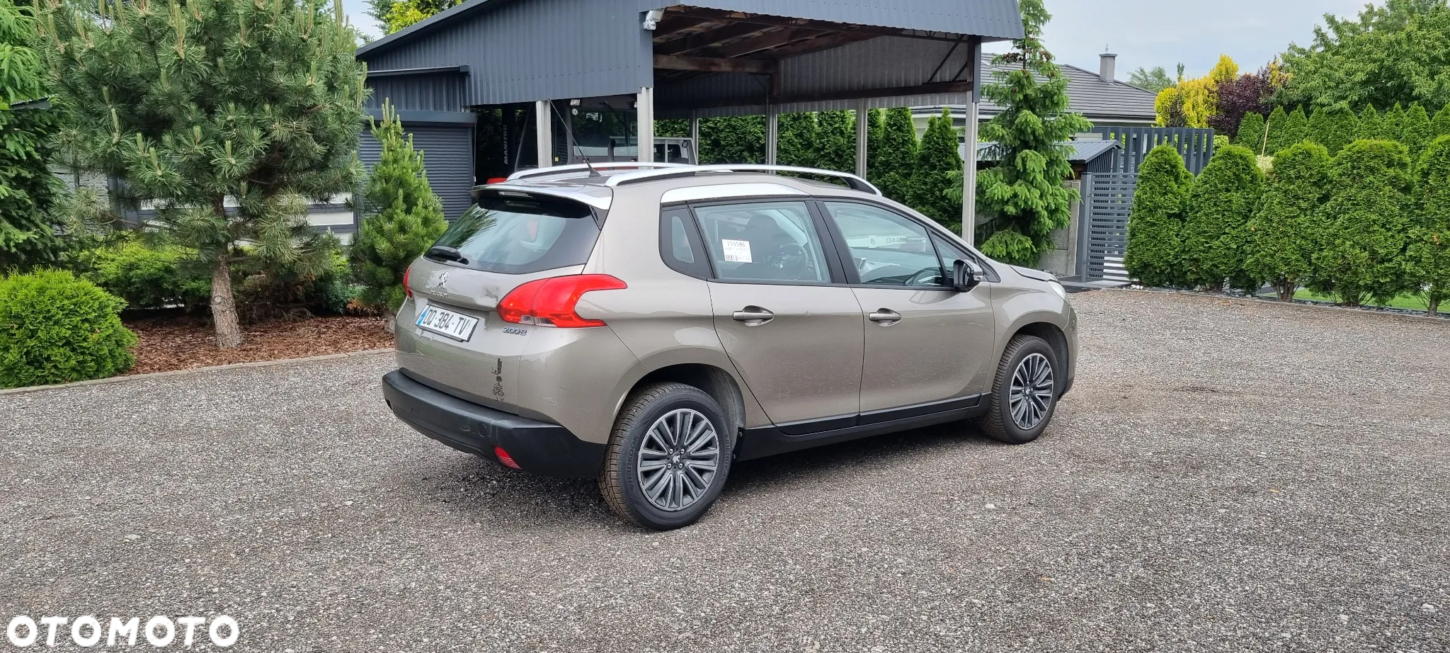 Peugeot 2008 - 4