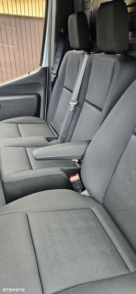 Mercedes-Benz SPRINTER 311CDI 37 - 15