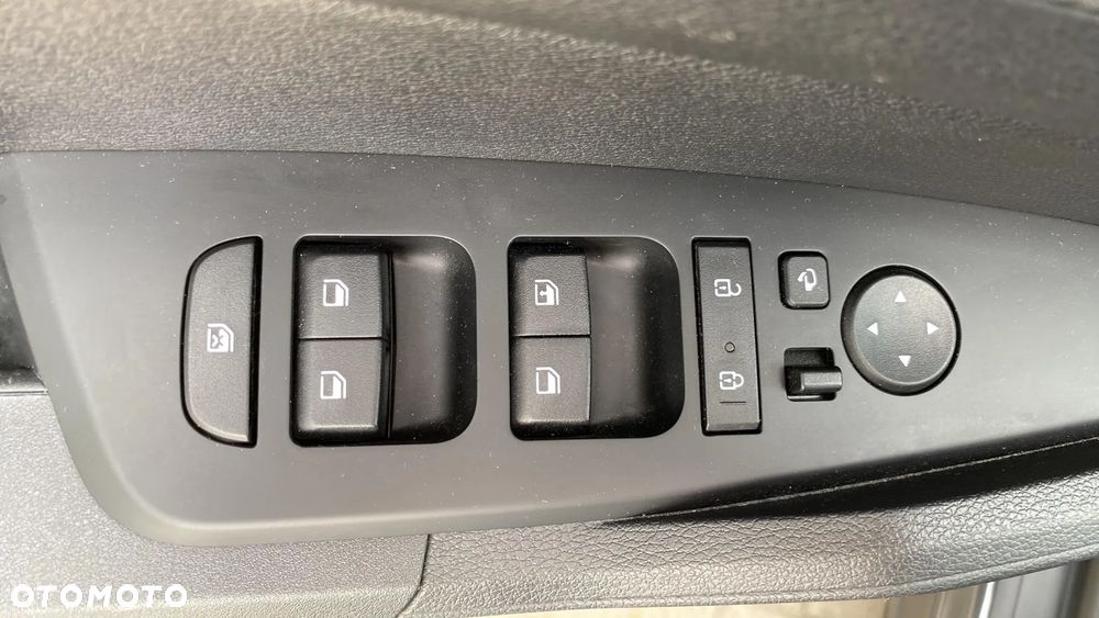 Kia Sportage 1.6 T-GDI MHEV M 2WD DCT - 19