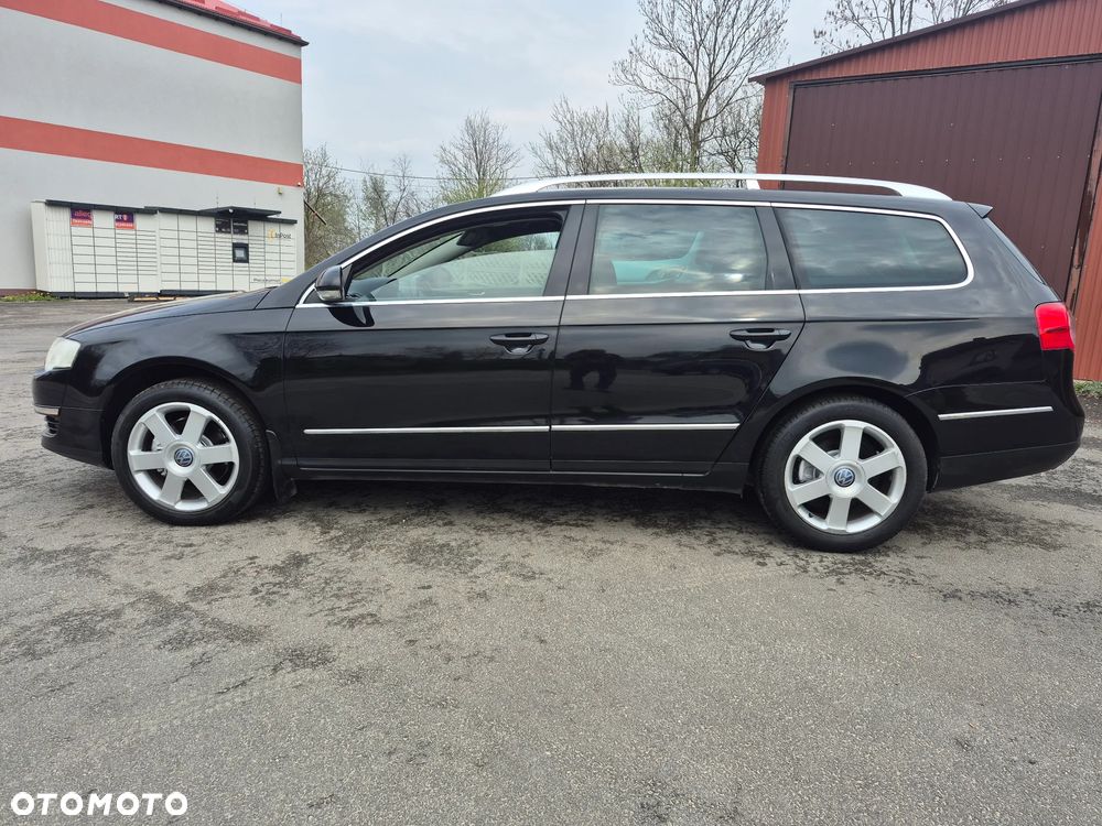 Volkswagen Passat 2.0 FSI Highline - 3