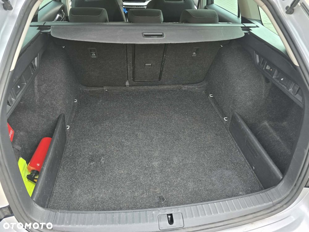 Skoda Octavia 2.0 TDI Style DSG - 14