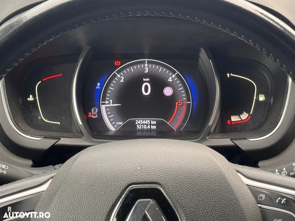 Renault Scenic ENERGY dCi 110 INTENS - 9