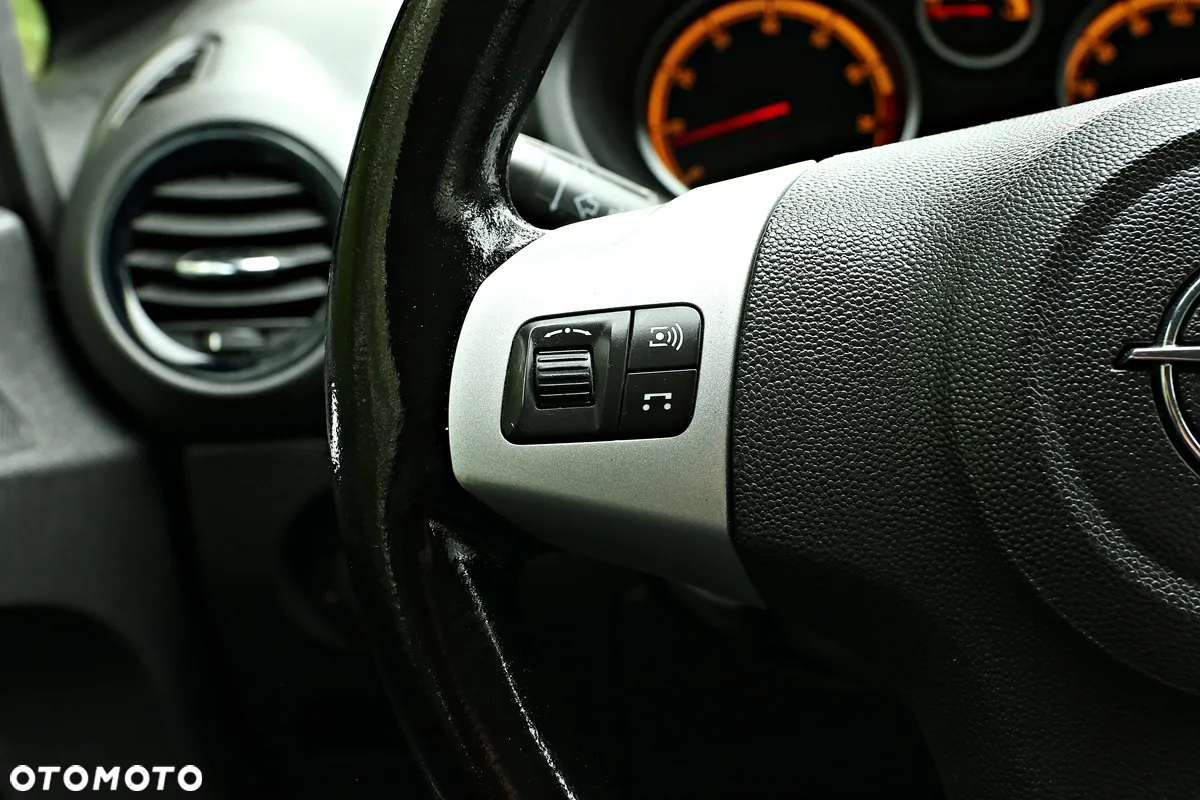 Opel Corsa 1.2 16V - 27