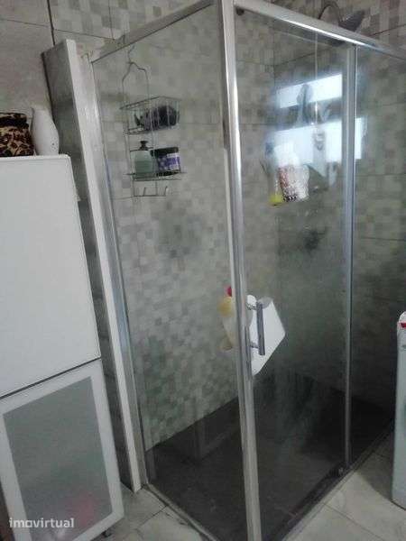 T4 para Alugar – Com Quintal de 300m² | Rio Maior - Grande imagem: 4/6