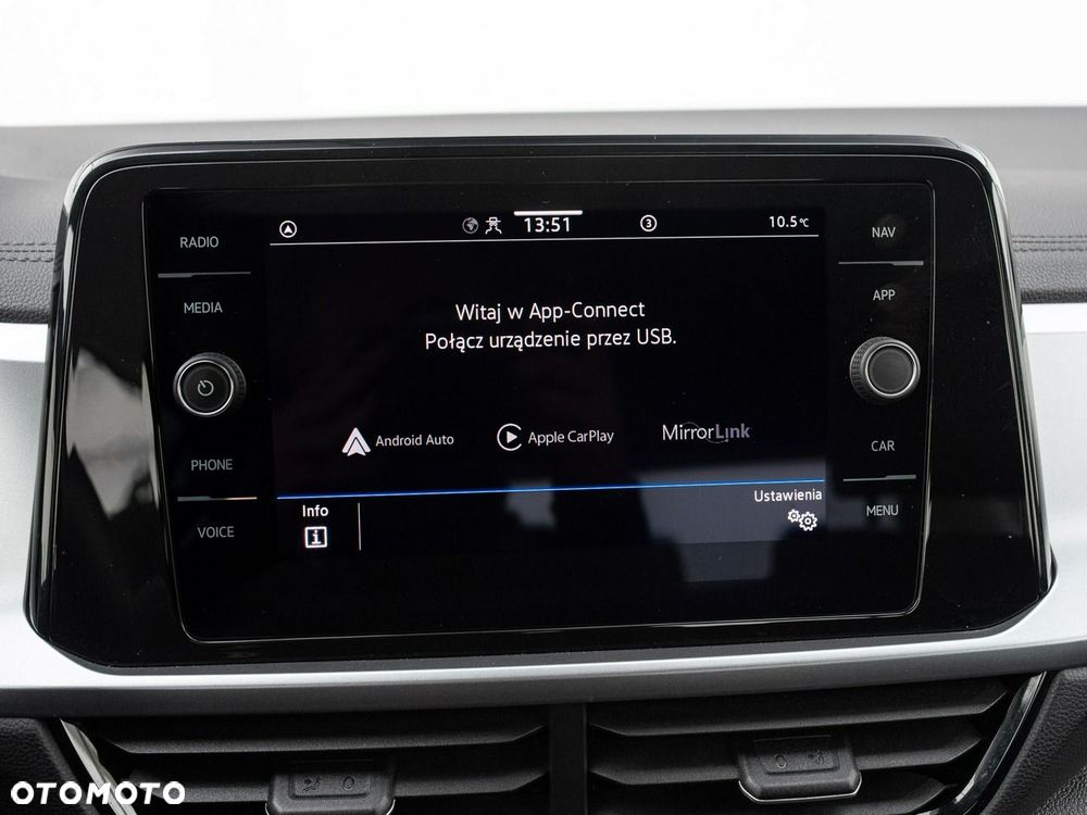 Volkswagen T-Roc 1.5 TSI Life DSG - 19