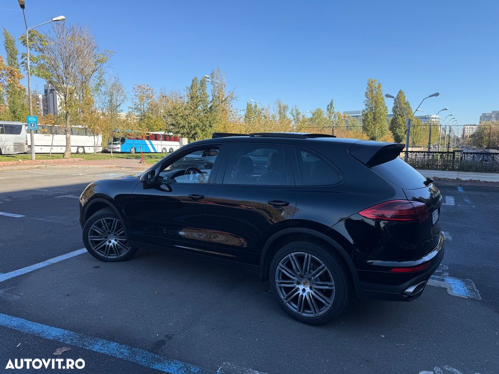 Porsche Cayenne Tiptronic S - 24