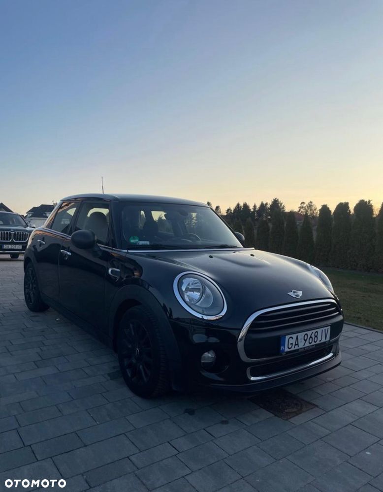 MINI ONE - 6