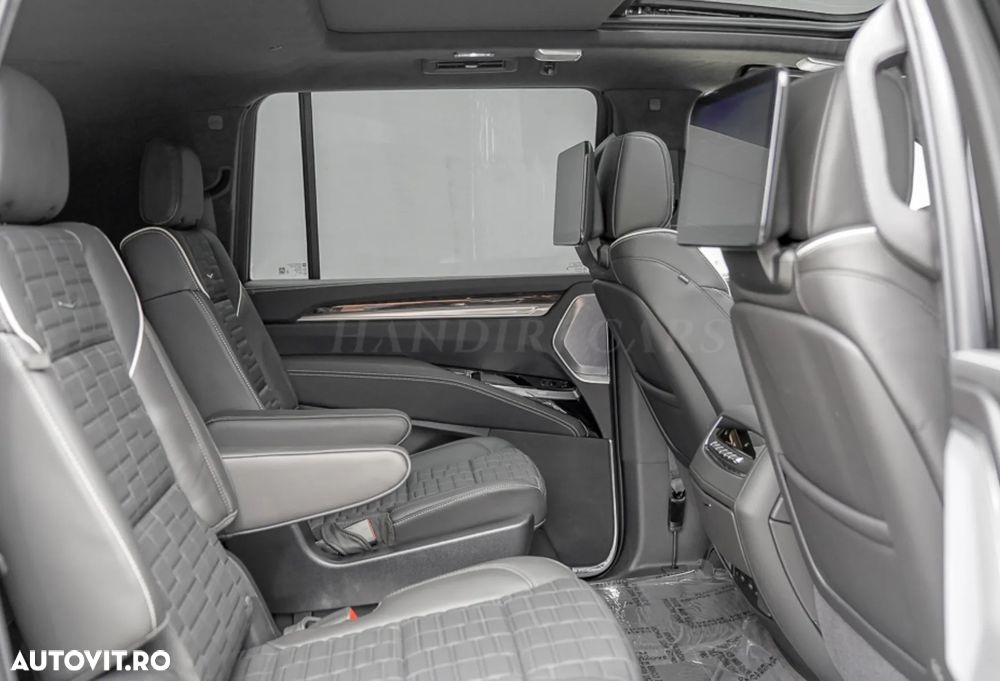 Cadillac Escalade - 10