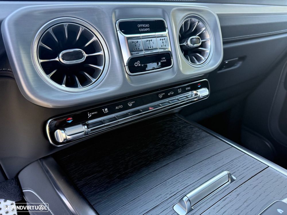 Mercedes-Benz G 63 AMG Standard - 43